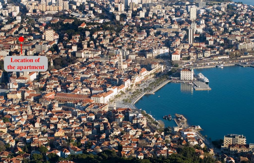 Chic Apartment In Center Split Oda fotoğraf